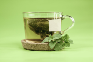 3 Reasons to Drink Green Tea After Dinner