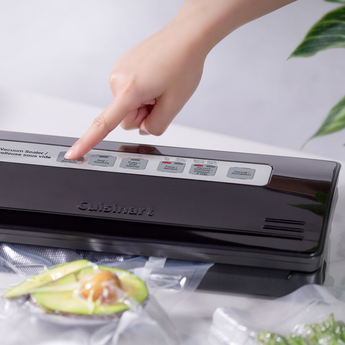 Cuisinart Vacuum Sealer - Thumbnail 3