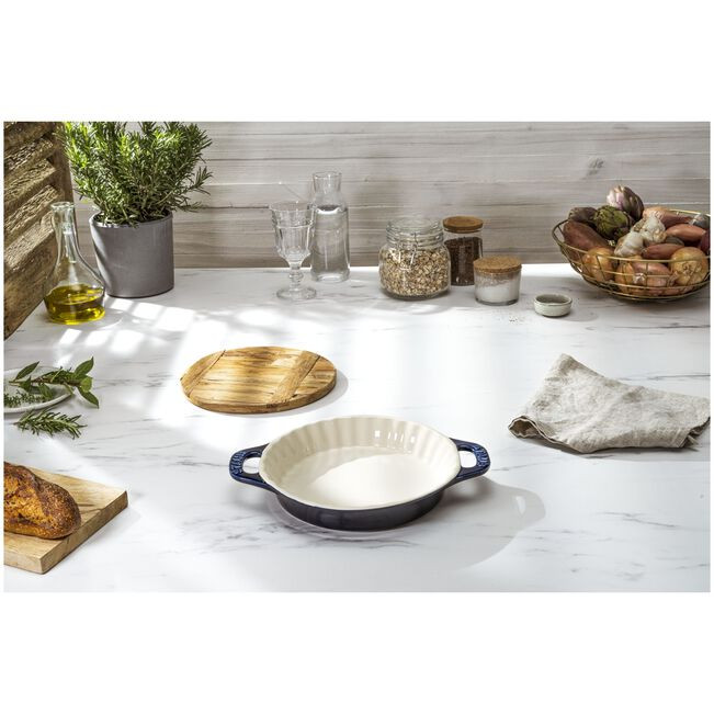 Staub Ceramic Pie Dish - Thumbnail 5