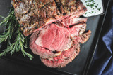 Standing Rib Roast with Creamy Horseradish Sauce