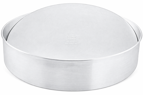 Crown - 9" x 3" Round Cake Pan with Removable Bottom