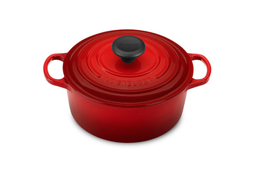 Le Creuset - 1.8 L (2 QT) Cherry French Round Dutch Oven