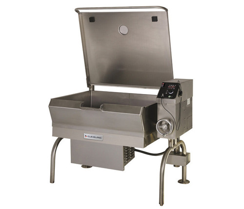 Cleveland - PowerPan 40 Gallon Liquid Propane Tilting Braising Pan/Skillet - SGL40T1