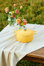 Le Creuset - 5.3 L (5.5 QT) Camomille Enamel Cast Iron Round Dutch Oven