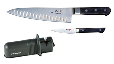 Using the MAC Rollsharp knife sharpener, Side View 