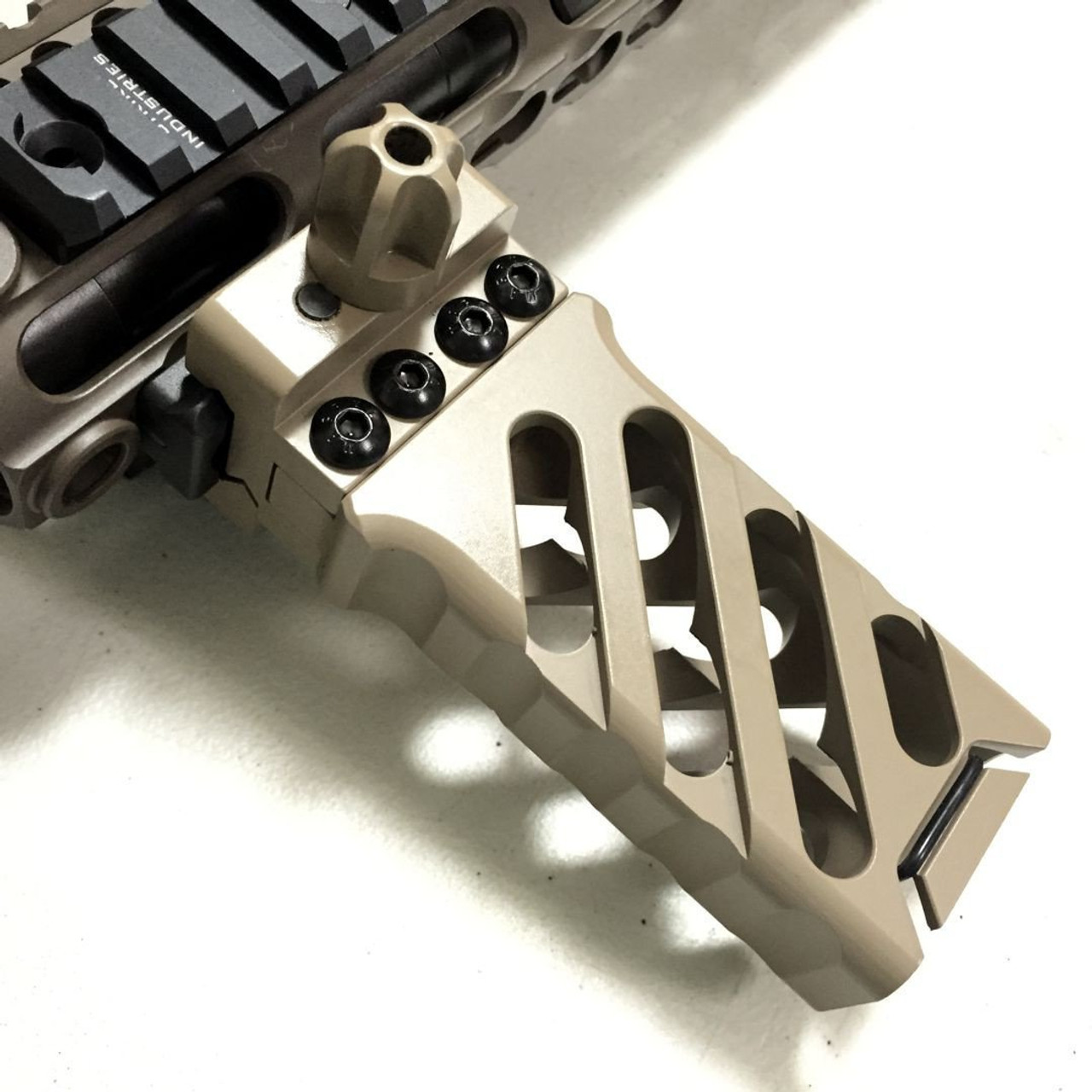 CTAC Skeletor Ultralight Vertical Grip | 45° Milling FDE