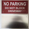 SIGNS NO PARKING - DO