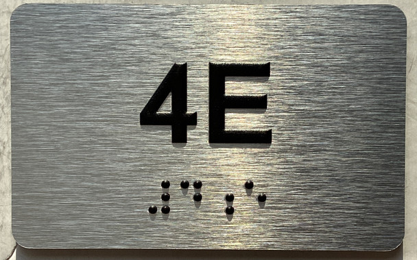 APT# 4E SILVER Sign