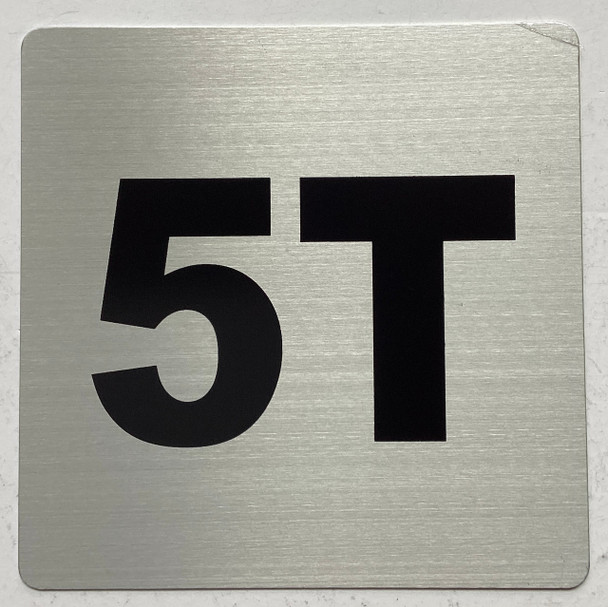 Sign Apartment number 5T