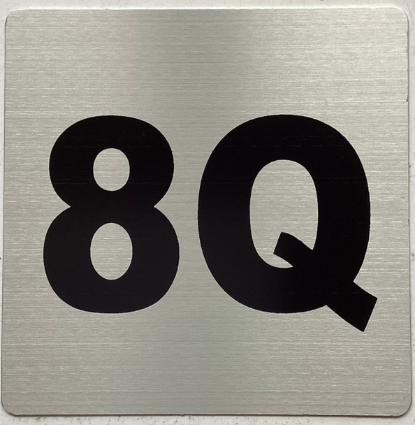 Apartment number 8Q sign