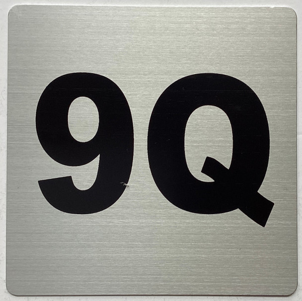 Apartment number 9Q signage