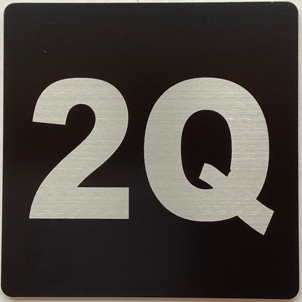 Apartment number 2Q signage