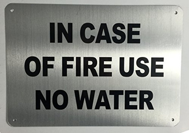 SIGNS IN CASE OF FIRE