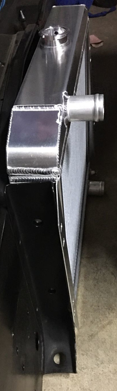 M715 Aluminum Downflow Radiator