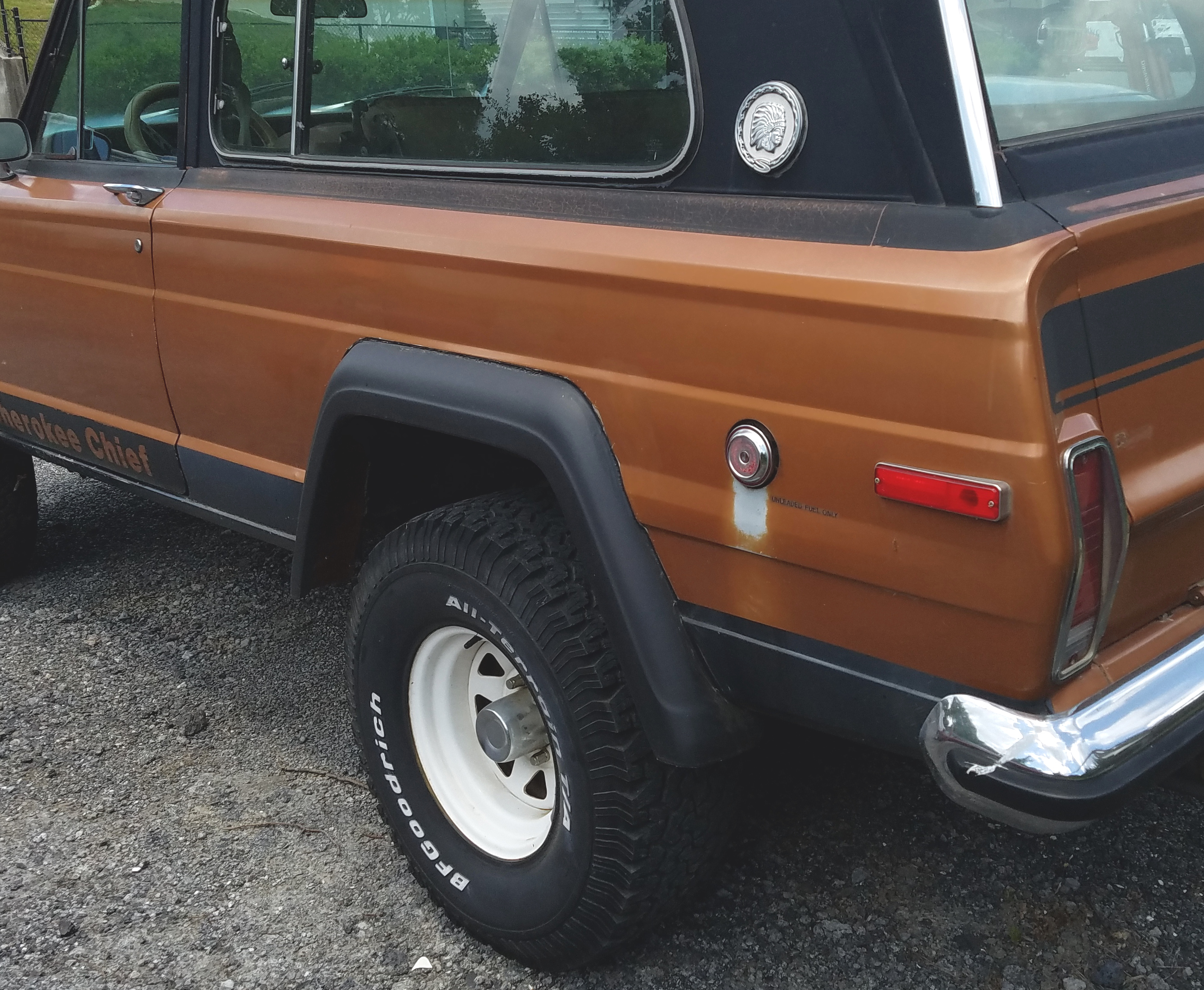 Widetrack Fender Flares Fiberglass Rear, image size:2676x2200