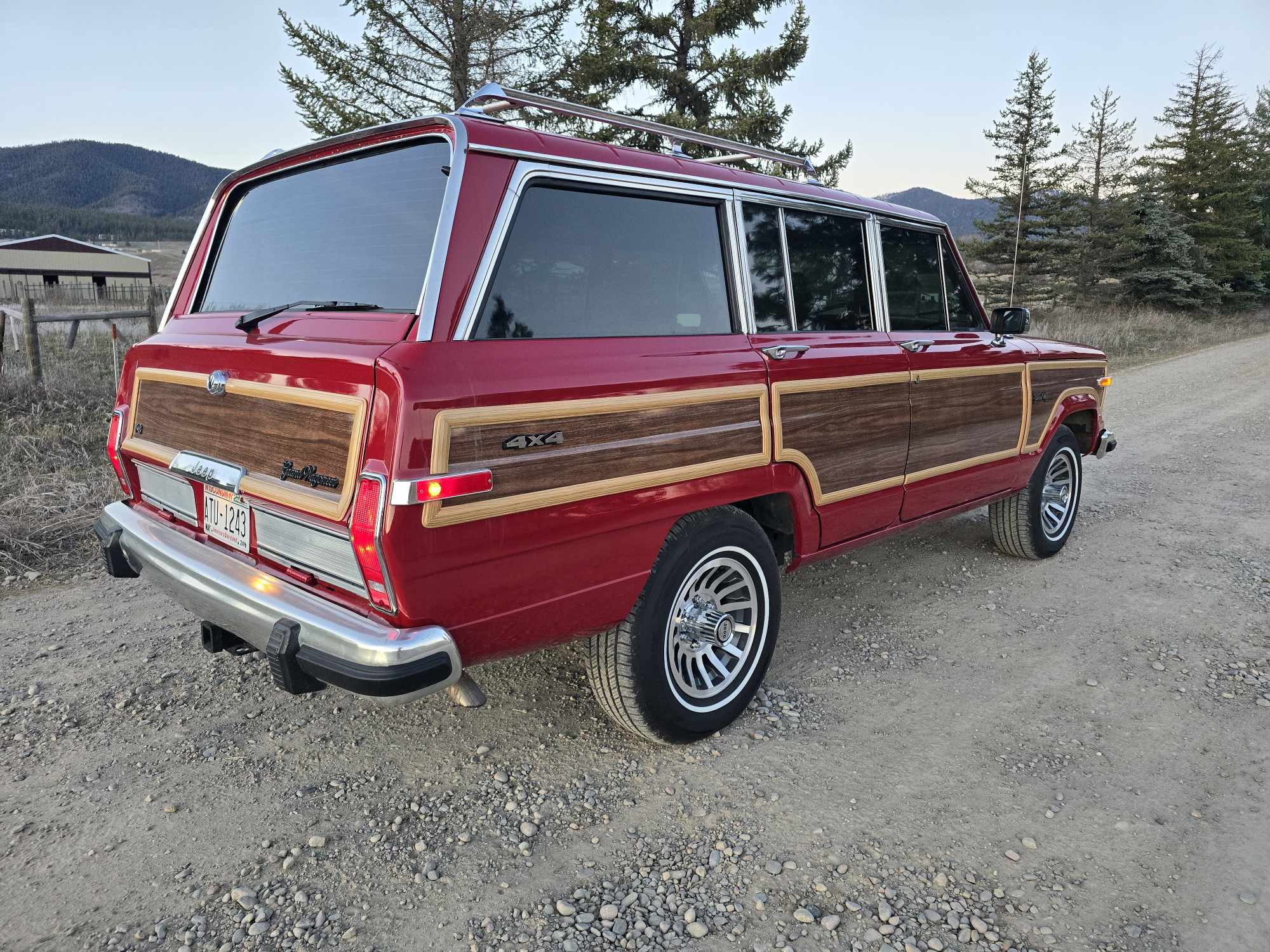 Big Sky Wagoneers Woodgrain Marine Teak 1986-1991