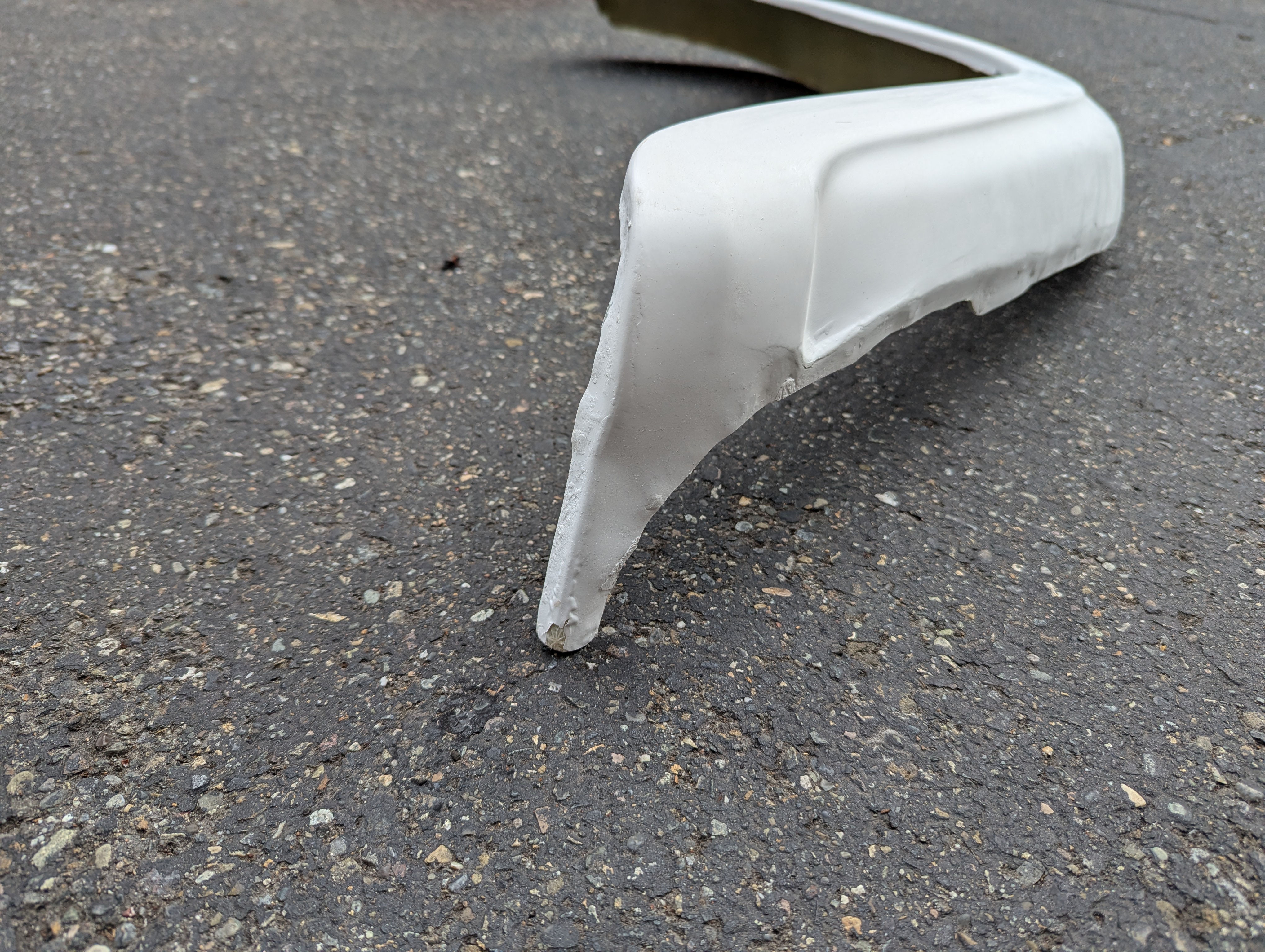 Widetrack Fender Flares Fiberglass Front - BJ's Full-Size Jeep Parts, image size:4080x3072