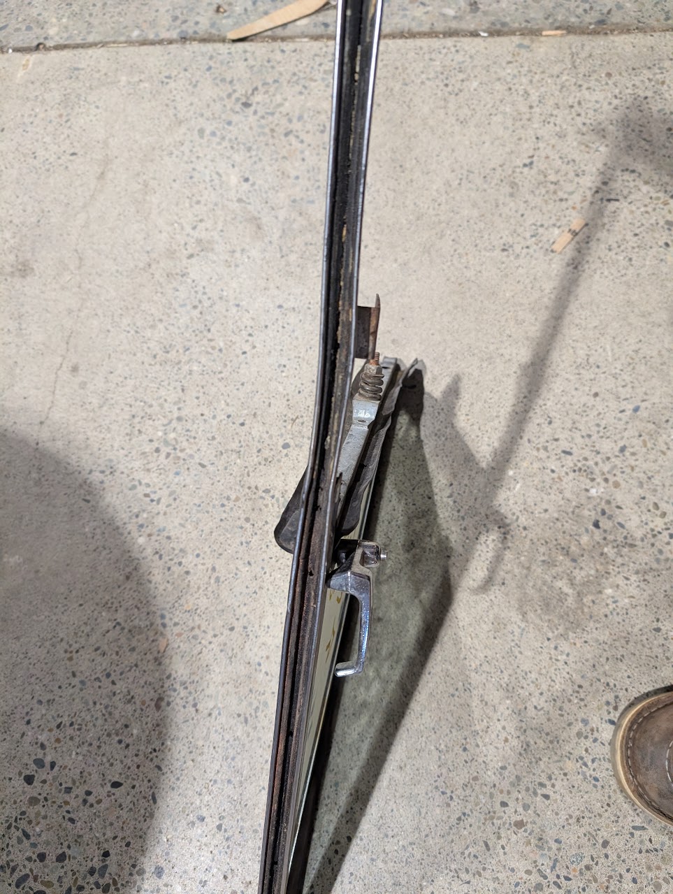 Passenger Side Vent Window 1979-1991 Chrome Used - BJ's Full-Size