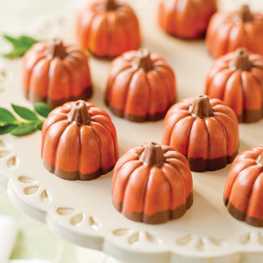 Choose from 6 or 12 Pumpkin Truffles, each truffle is a serving.