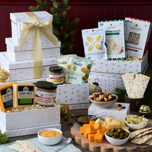 Holiday Food Gift Basket of Treats
