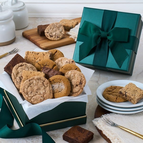 Sweets & Treats Gift Basket - Small