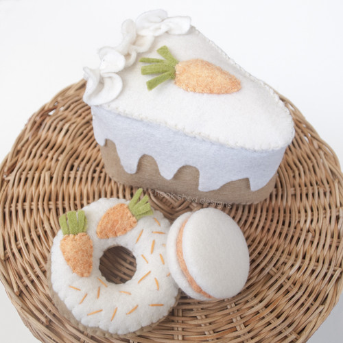 Every Bunny Loves Cake