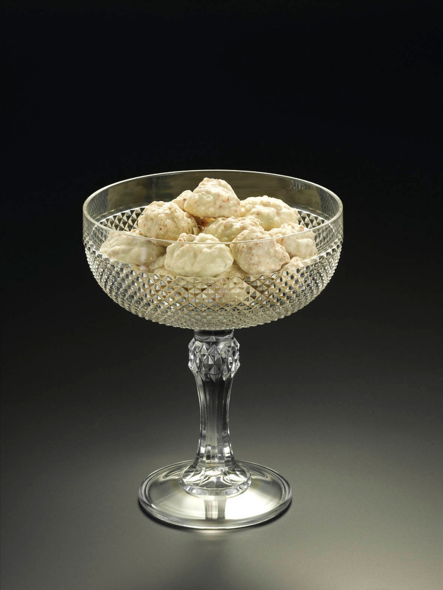  DIAMOND-CUT SNACK/CANDY CUP