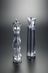  12” LARGE TRIANGULAR PEPPER MILL/GRINDER