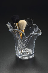 CALLA LILY MAKEUP BRUSH CUP