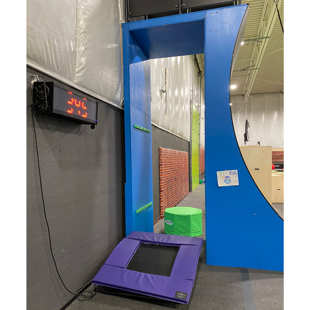 Warped Wall with Spider Climb