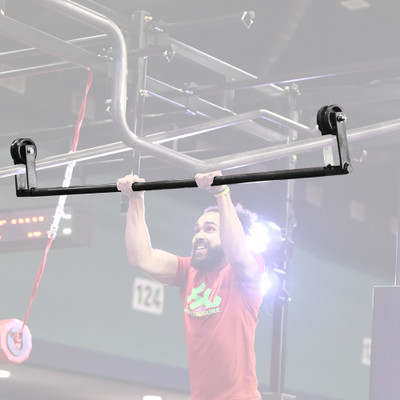 Pipe Coaster Rolling Bar with athlete on rig