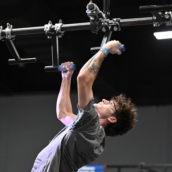 Athlete using Iron Summit Sleeves