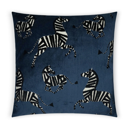 Farlowe Decorative Pillow (Sapphire) 24x24
