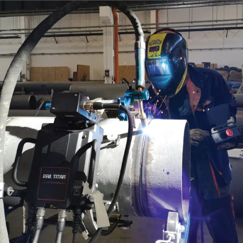 RAIL TITAN WELDING CARRIAGE RAIL TITAN WELDING CARRIAGE