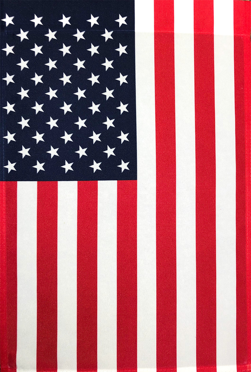 Briarwood Lane Garden Flag