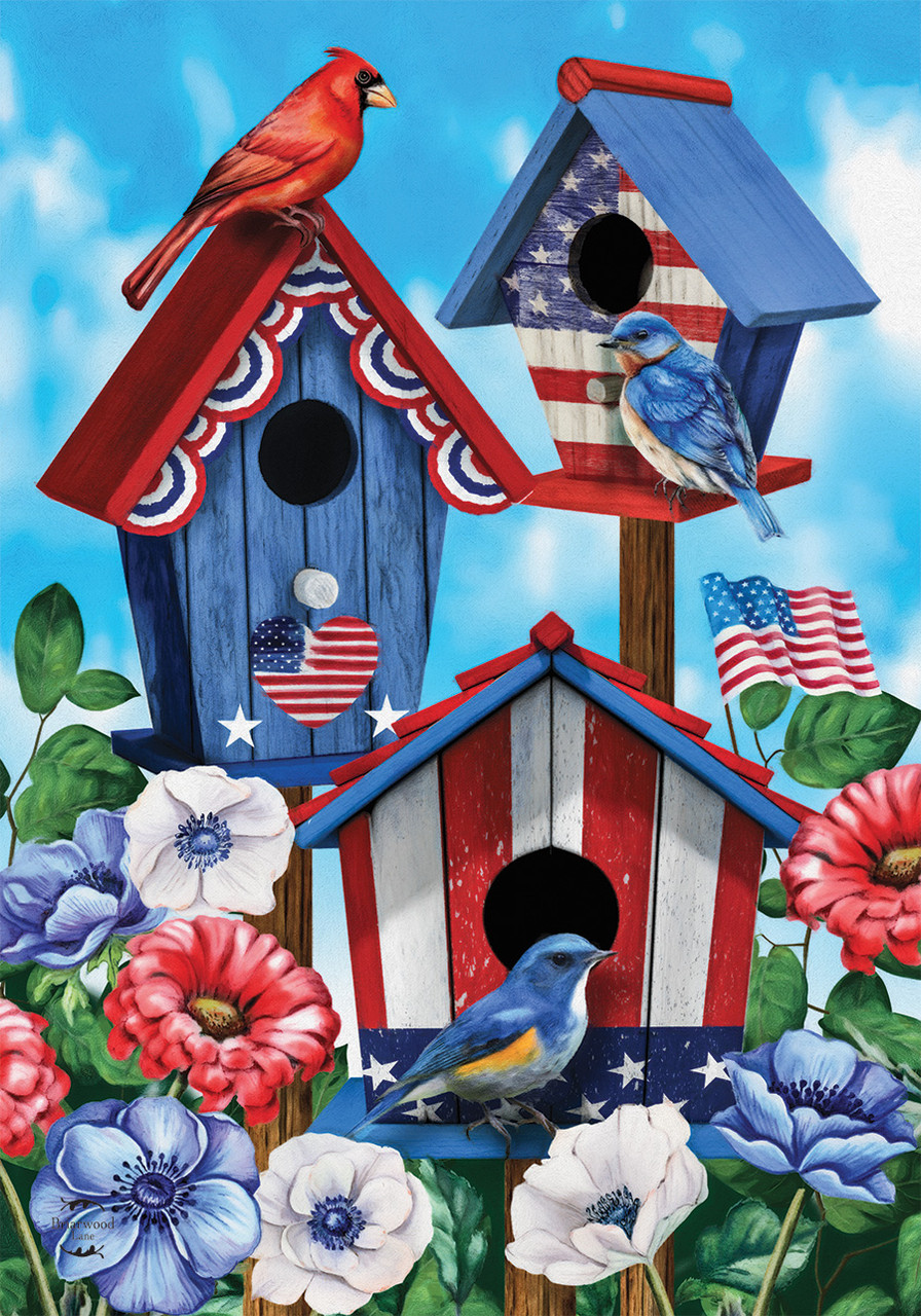 秋山花　「THE 3 BIRDS AND A FLAG」 American Birdhouses Summer House Flag - Briarwood Lane