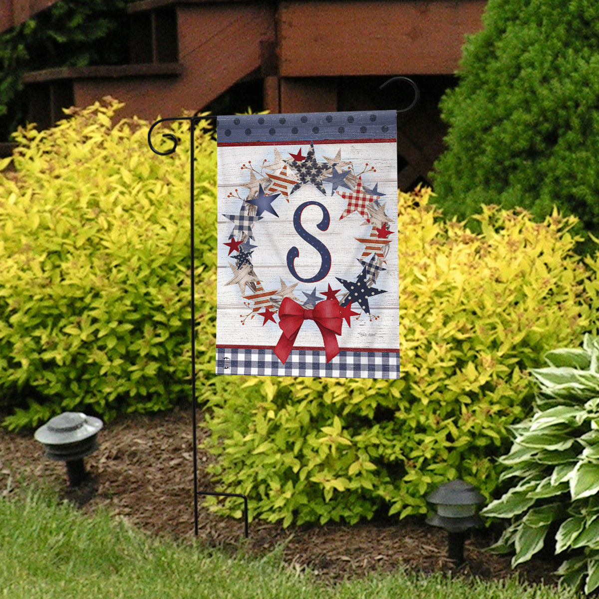 Briarwood Lane Amerikanischer Kranz Monogramm S Gartenflagge - Bild 3 von 4