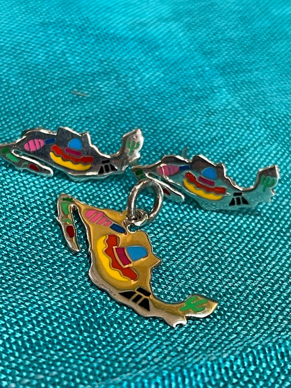 Silver Mexico Earring and Pendant Set