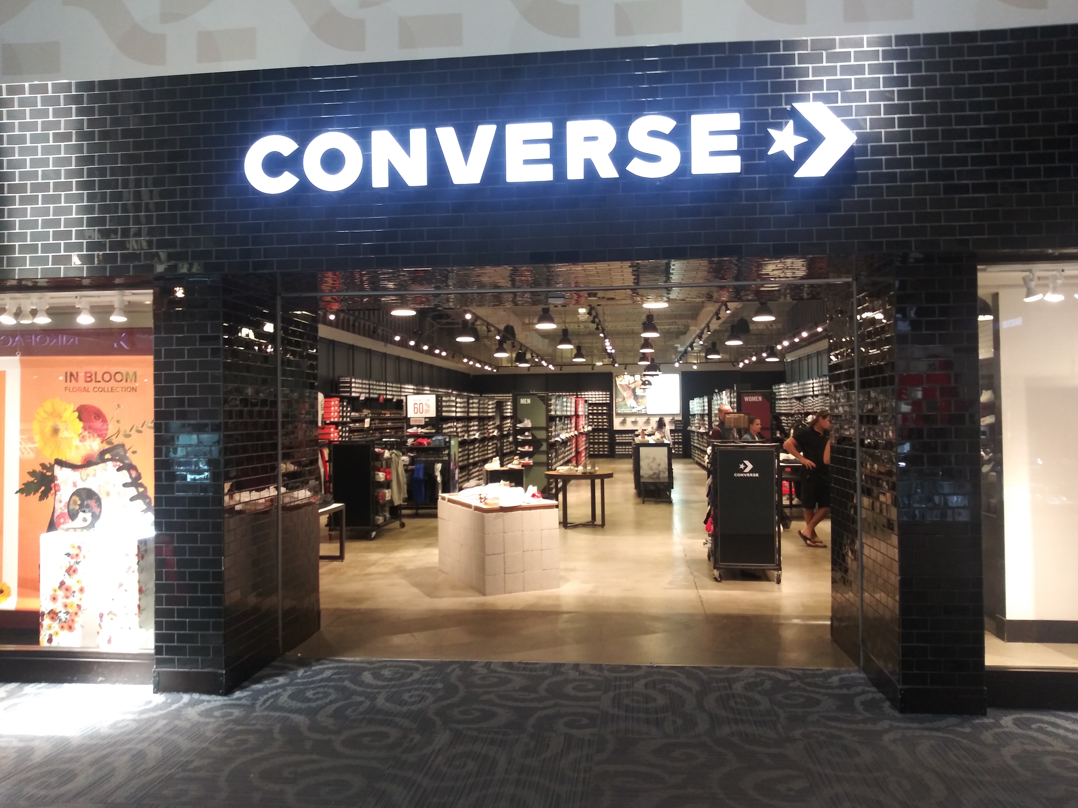 sawgrass-mall-converse.jpg