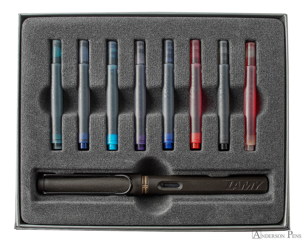 Lamy Safari Charcoal Fountain Pen and Ink Cartridge Gift Set