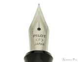 Pilot Metropolitan Fountain Pen - Silver Plain - Nib Closeup