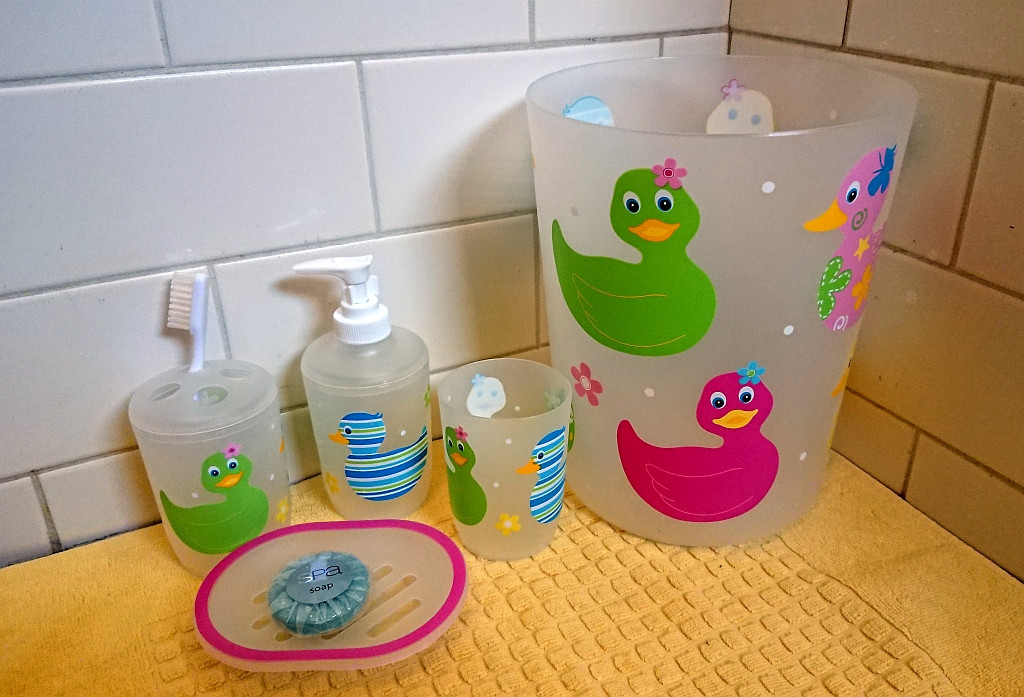 Fancy Duck Bath set - 4 pieces - Animales Online