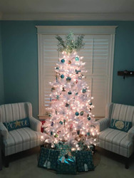 Check out These Five Coastal Christmas Trees!