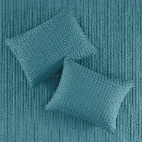 Keaton Teal Stitched Quilted King Bedding Set.1