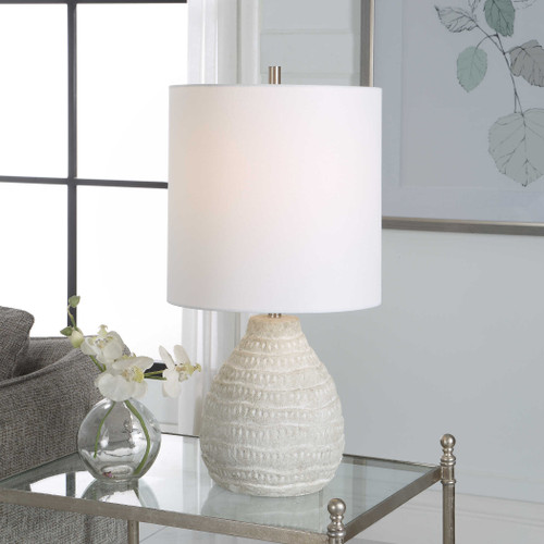 Tumbled Sea Shell Accent Lamp light on room view