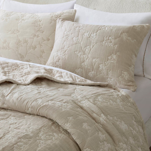 Catalina Linen Botanical King Size 3-Piece Premium Quilt Set close up details
