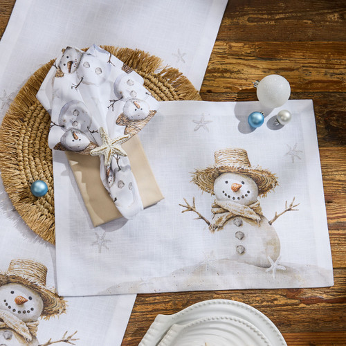 Holiday Sandman Set of Four Placemats with napkins