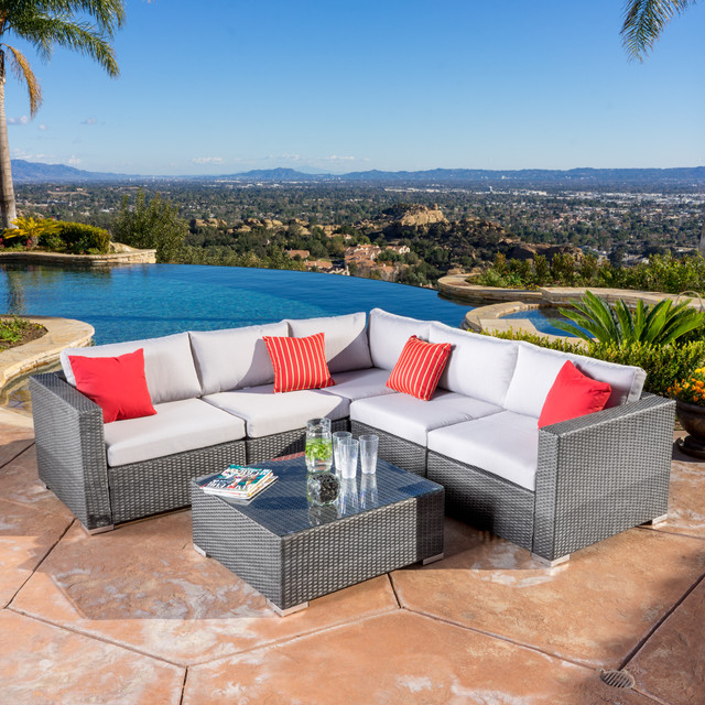 Francisco Outdoor 6-piece Grey Wicker Seating Sectional Set with Cushions