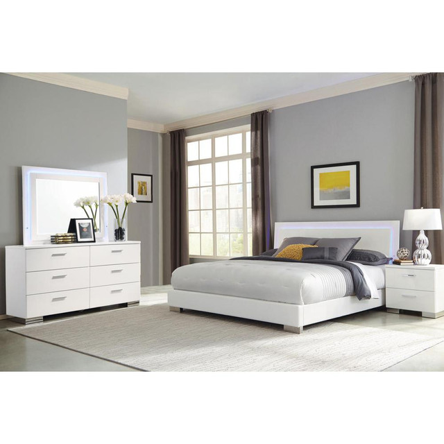 4-piece Eastern King Bedroom Set with LED Headboard and Mirror Glossy White