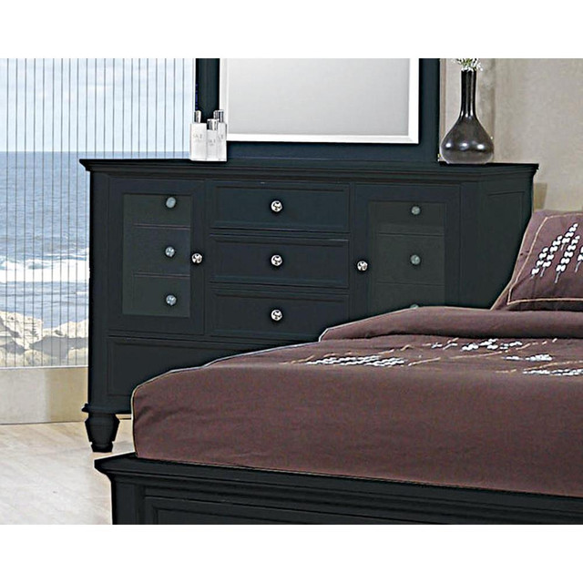 Sandy Beach 11-drawer Dresser Black